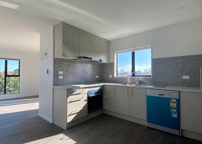  at B-2/10 John Walker Drive, Manurewa, Manukau City, Auckland