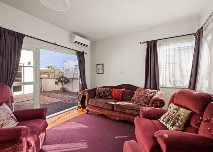  at 43 Douglas Mclean Avenue, Marewa, Napier