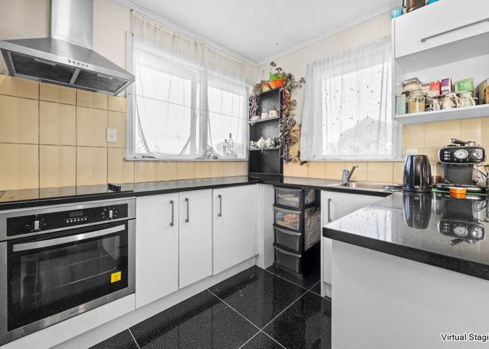  at 28 Huruhuru Road, Massey, Waitakere City, Auckland