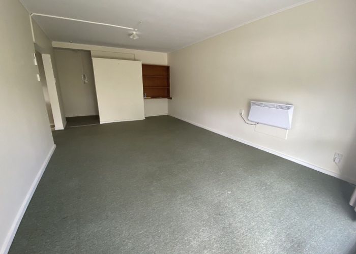  at 4/1356 High Street, Taita, Lower Hutt, Wellington