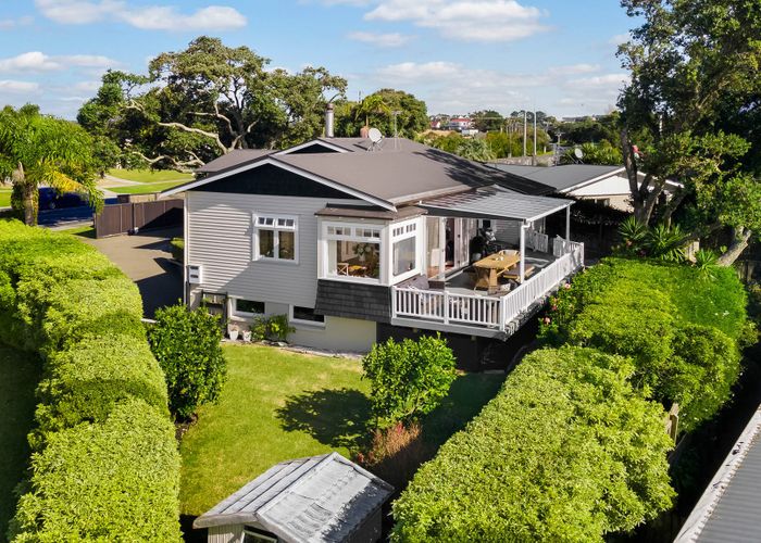  at 134 Hibiscus Coast Highway, Red Beach, Red Beach