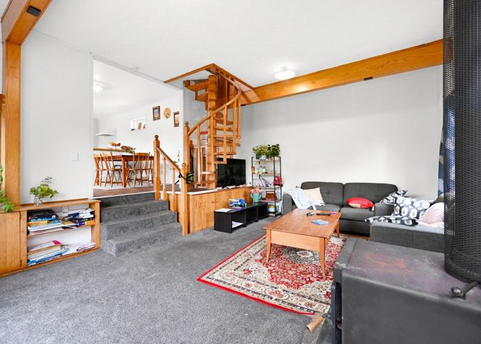  at 12 Ohaupo Road, Hamilton Lake, Hamilton, Waikato