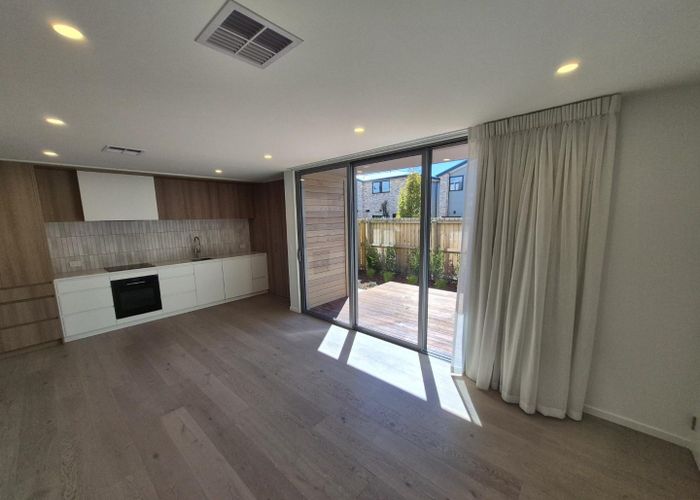  at 2/23 Webb Street, Merivale, Christchurch City, Canterbury