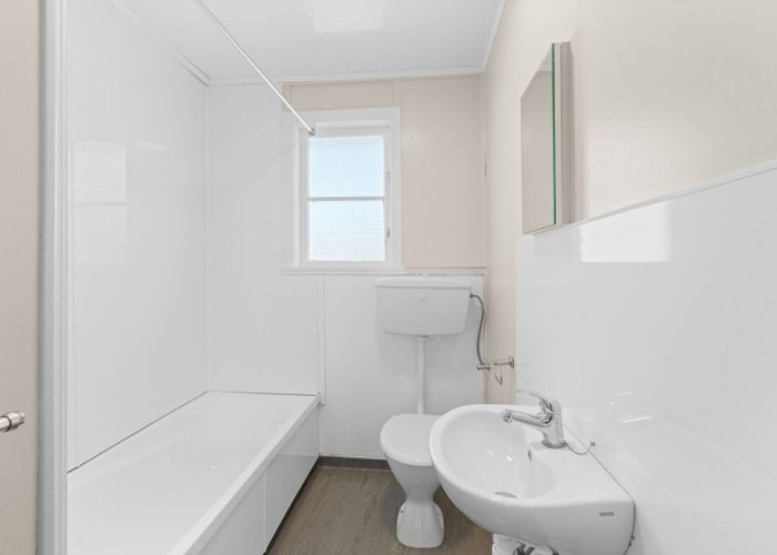  at 6 Dix Crescent, Riversdale, Blenheim, Marlborough