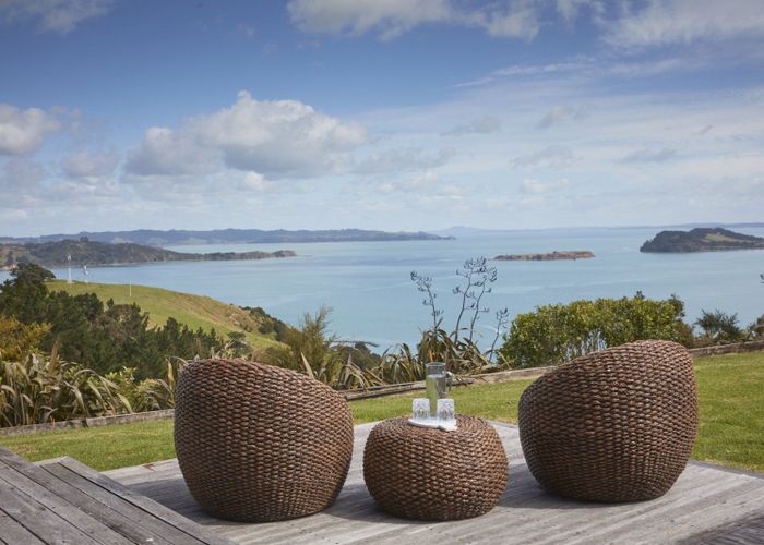  at 15A Te Papa Road, Kawakawa Bay, Manukau City, Auckland