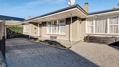  at 2/7 Curletts Road, Sockburn, Christchurch