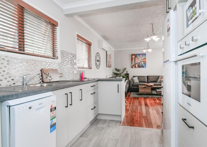  at 2/409 Lyndon Road West, Hastings Central, Hastings, Hawke's Bay