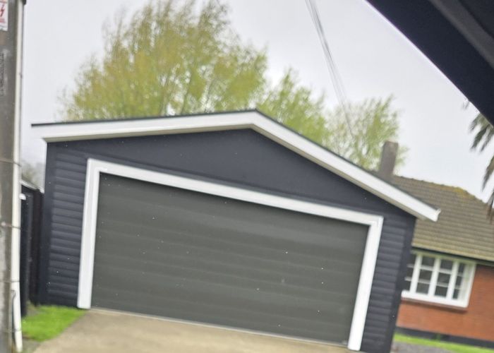  at 300 Oxford Terrace, Avalon, Lower Hutt