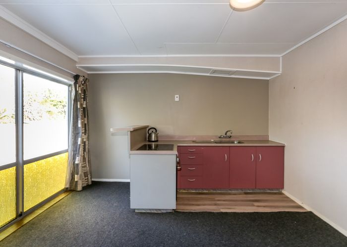  at 7D Tasman Street, Vogeltown, New Plymouth