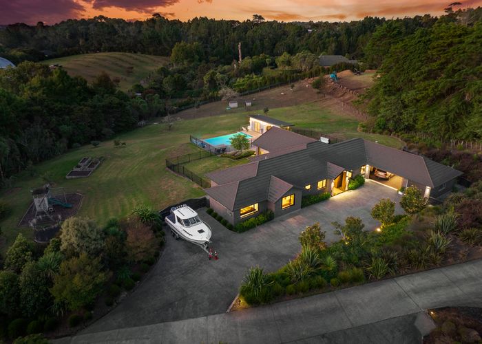 at 82B Shaw Road, Oratia, Auckland