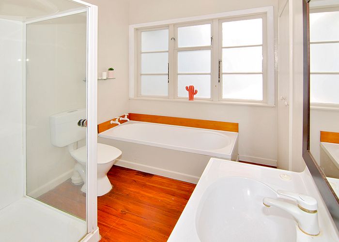  at 90 Homebush Road, Khandallah, Wellington