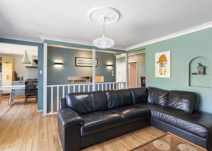  at 25 Glen Road, Raumati South, Kapiti Coast, Wellington