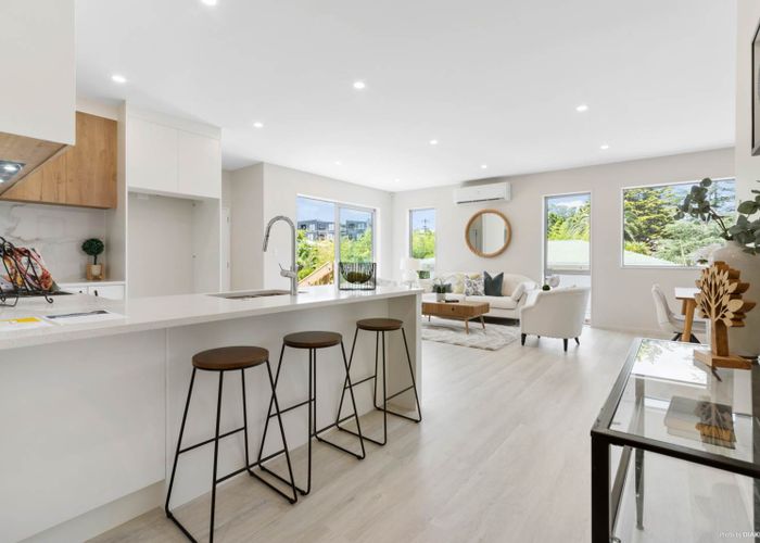  at 21A Hutchinson Avenue, New Lynn, Auckland