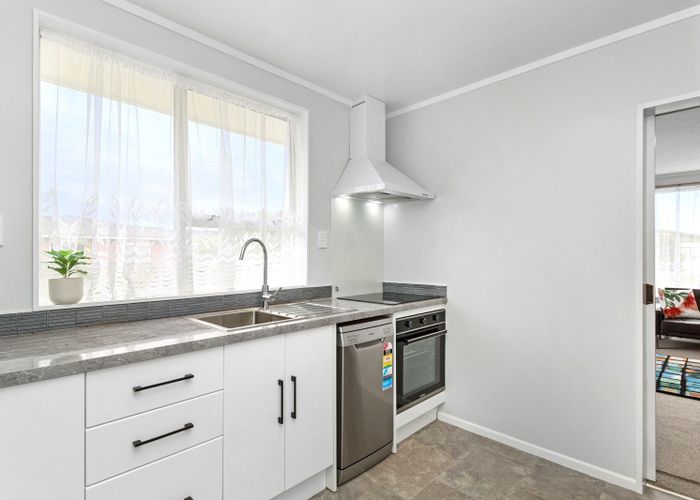  at 102 Pasadena Crescent, Totara Park, Upper Hutt, Wellington