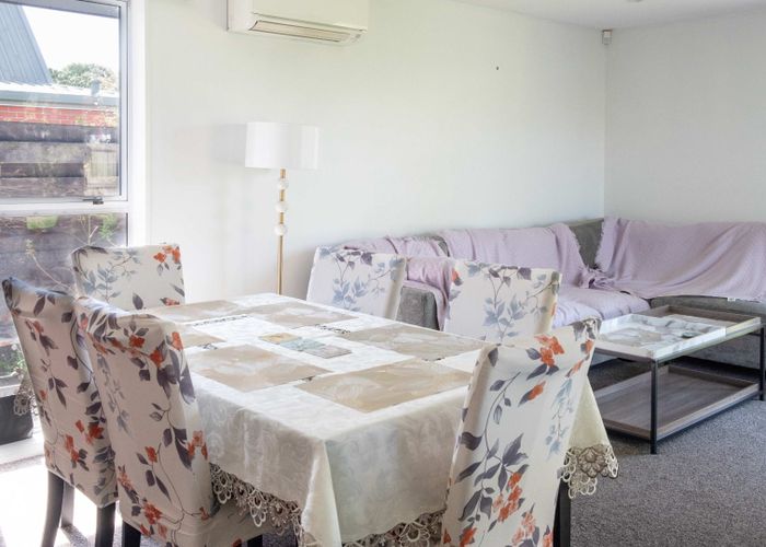  at 72 Avonhead Road, Avonhead, Christchurch City, Canterbury