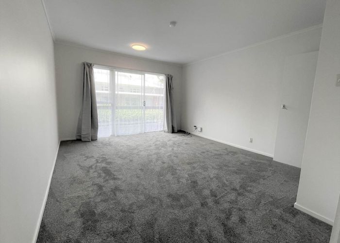 at 4/326 Mt Eden Road, Mount Eden, Auckland City, Auckland