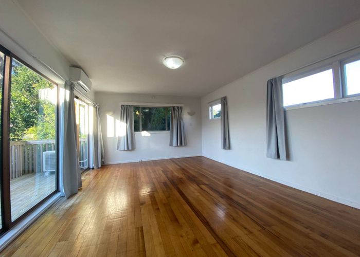  at 10 Locke Avenue, Mount Roskill, Auckland City, Auckland