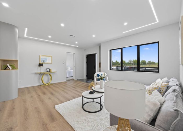  at 28  Putahi Crescent, Opaheke, Papakura, Auckland