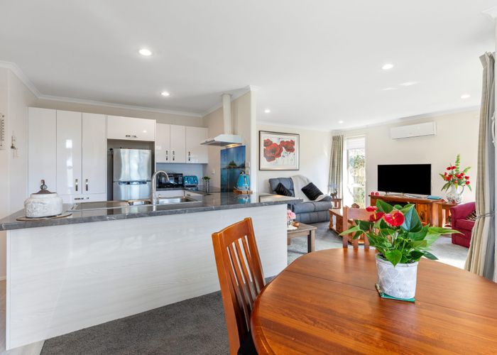  at 20 Beachmere Place, Papamoa, Tauranga, Bay Of Plenty