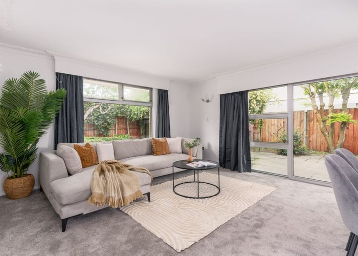  at 2/17 Tudor Avenue, Ilam, Christchurch