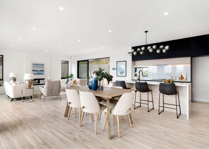  at 7 Ruth Craig Place, Stanmore Bay, Whangaparaoa