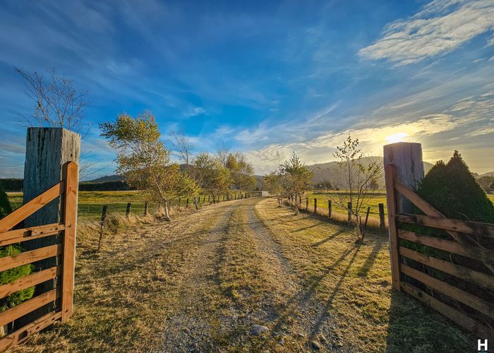  at 156 Arnold Valley Road, Stillwater, Greymouth