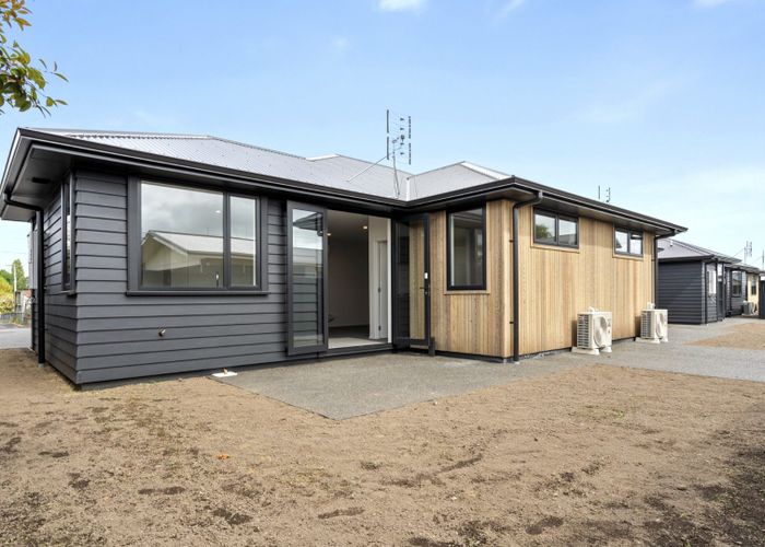  at 1/4 Heath Street, Saint Andrews, Hamilton, Waikato