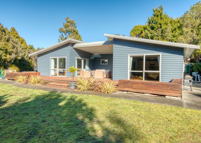  at 2 Sanctuary Place, Hokitika