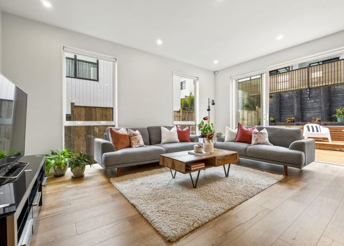  at 49 Mita Road, Silverdale, Silverdale