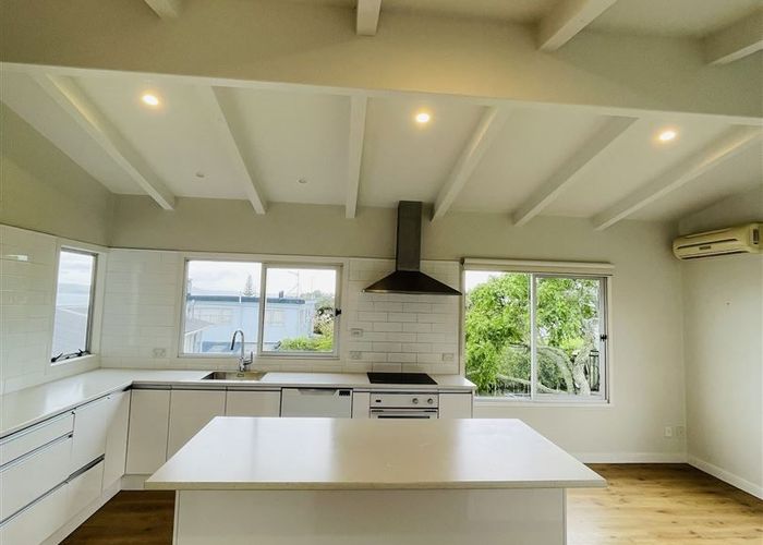  at 21 Craig Road, Maraetai, Auckland
