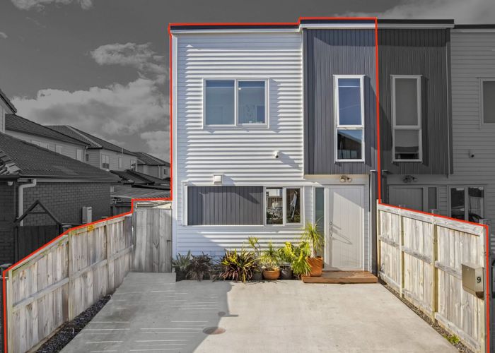  at 9 Freshland Drive, Flat Bush, Auckland