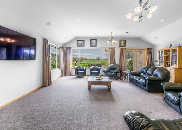  at 200 Lochiel Branxholme Road, Lochiel, Winton