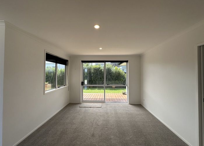  at 14 Horokaka Place, Papamoa Beach, Tauranga, Bay Of Plenty