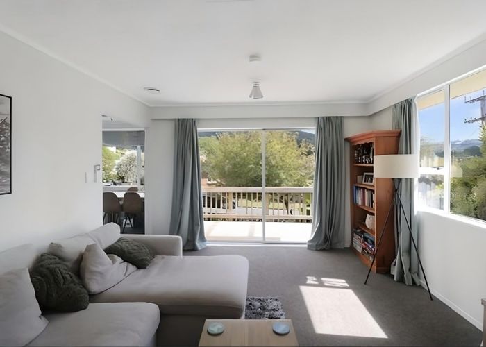 at 11a Lowry Crescent, Stokes Valley, Lower Hutt, Wellington