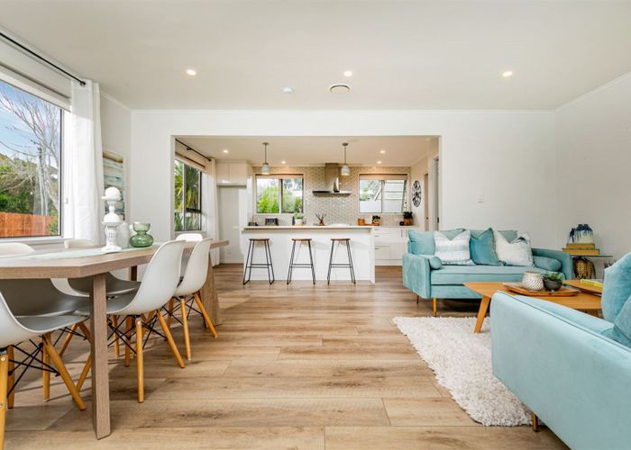  at 10 Puketaha Road, Swanson, Auckland