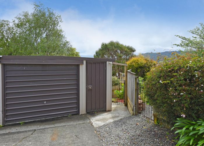  at 1/20 Gentian Street, Timberlea, Upper Hutt