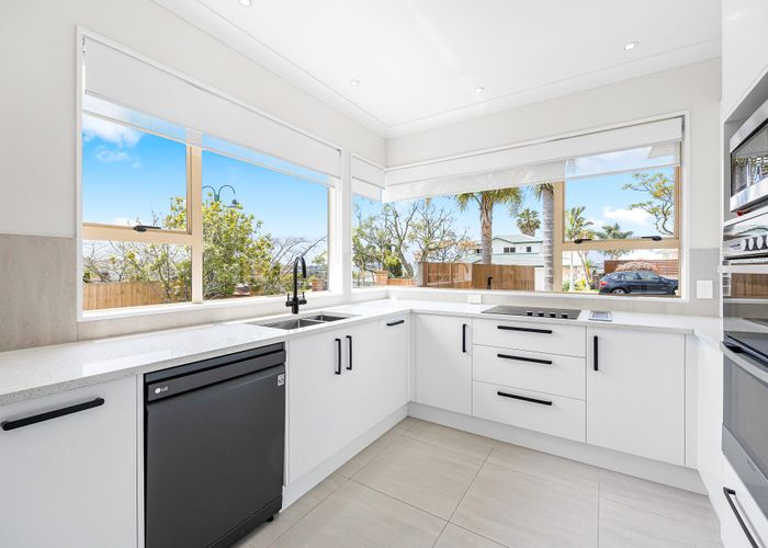  at 30 Vermeer Place, West Harbour, Waitakere City, Auckland