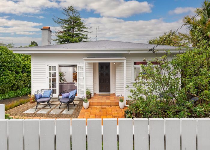  at 44 Parkdale Road, Mount Albert, Auckland
