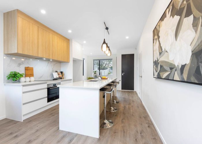  at 96A Botany Road, Botany Downs, Manukau City, Auckland