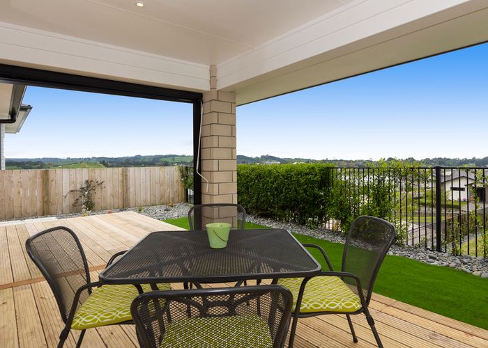 at 27 Benmore Crescent, Pyes Pa, Tauranga