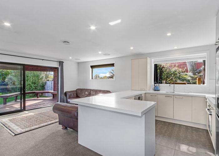  at 27 Momorangi Crescent, Redwood, Christchurch