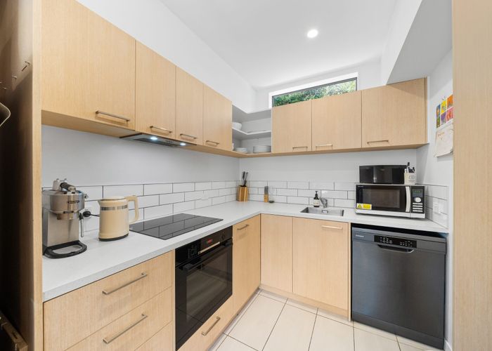  at 5/7 Handyside Street, Tawa, Wellington, Wellington