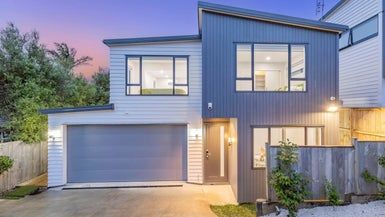  at 35A Deanna Drive, West Harbour, Auckland