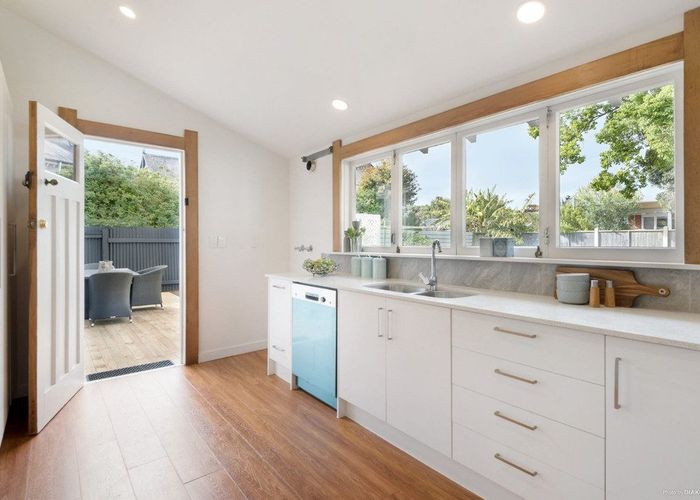  at 154 Balmoral Road, Mount Eden, Auckland