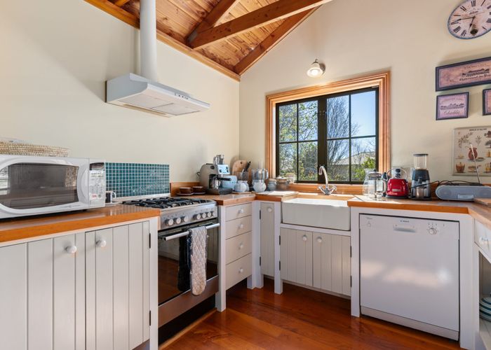  at 7 Redwood Lane, Martinborough, South Wairarapa, Wellington