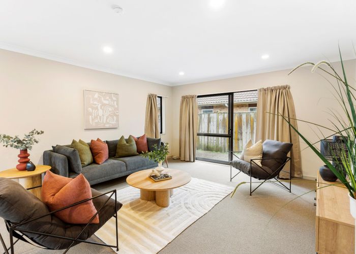  at 2B Waikaukau Road, Glen Eden, Auckland
