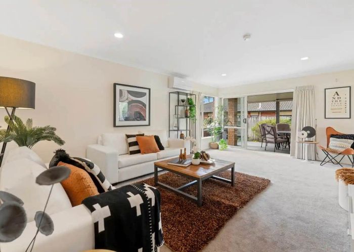  at 24 Castlehill Court, Wattle Downs, Auckland