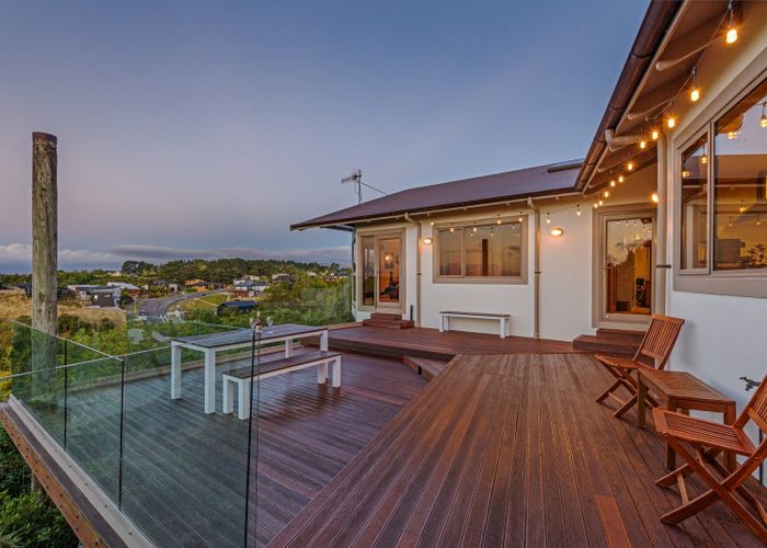  at 117 Ruapehu Drive, Fitzherbert, Palmerston North, Manawatu / Whanganui
