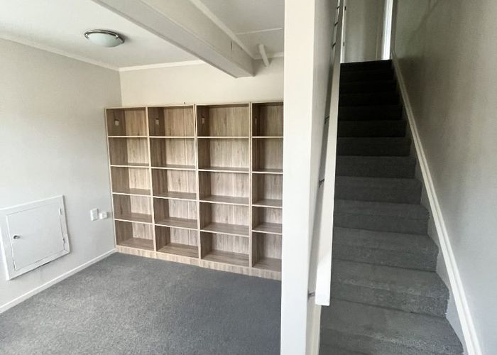  at 14B Zande Terrace, Tawa, Wellington