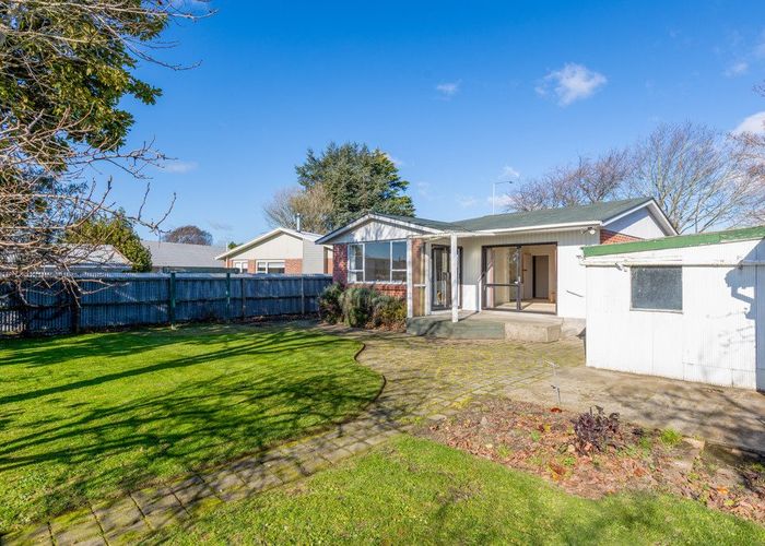 at 218 Yaldhurst Road, Avonhead, Christchurch City, Canterbury